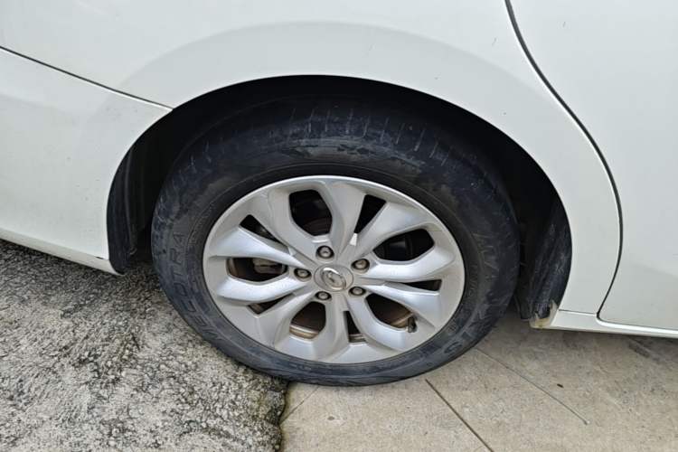 Used GAC Trumpchi GA4 2018 150N Automatic Luxury Edition Right Rear Wheel Hub