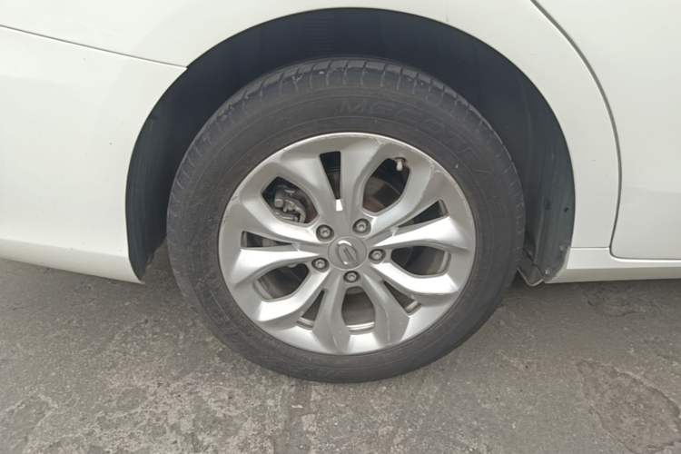 Used GAC Trumpchi GA4 2018 200T Automatic Luxury Edition Right Rear Wheel Hub