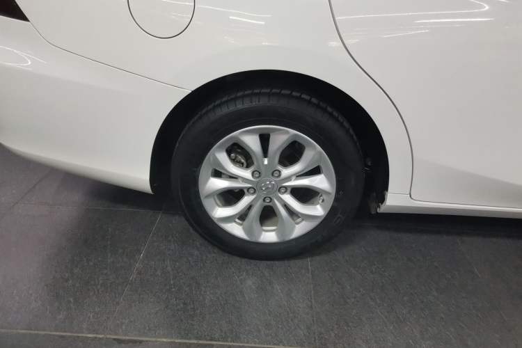 Used GAC Trumpchi GA4 2018 200T Automatic Luxury Edition Right Rear Wheel Hub