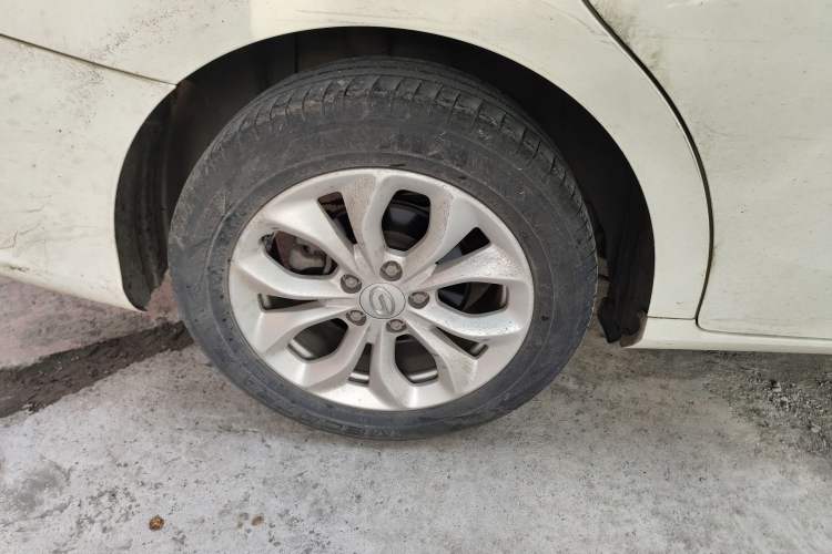 Used GAC Trumpchi GA4 2018 150N Automatic Luxury Edition Right Rear Wheel Hub