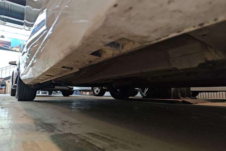 Used GAC Trumpchi GA4 2018 200T Automatic Luxury Edition Right Side Sill