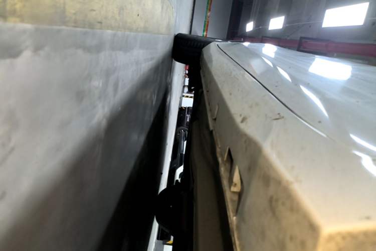 Used GAC Trumpchi GA4 2018 200T Automatic Luxury Edition Right Side Sill