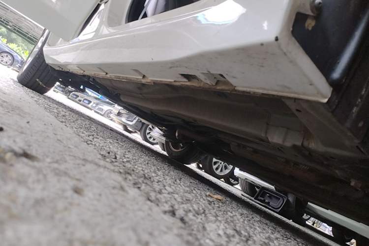 Used GAC Trumpchi GA4 2018 150N Automatic Luxury Edition Right Side Sill