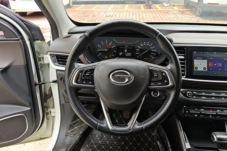 Used GAC Trumpchi GA4 2018 150N Automatic Luxury Edition Steering Wheel