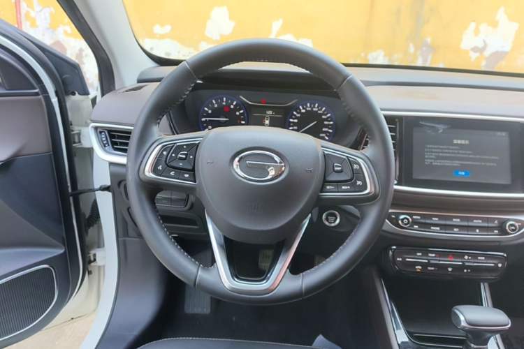 Used GAC Trumpchi GA4 2018 150N Automatic Luxury Edition Steering Wheel
