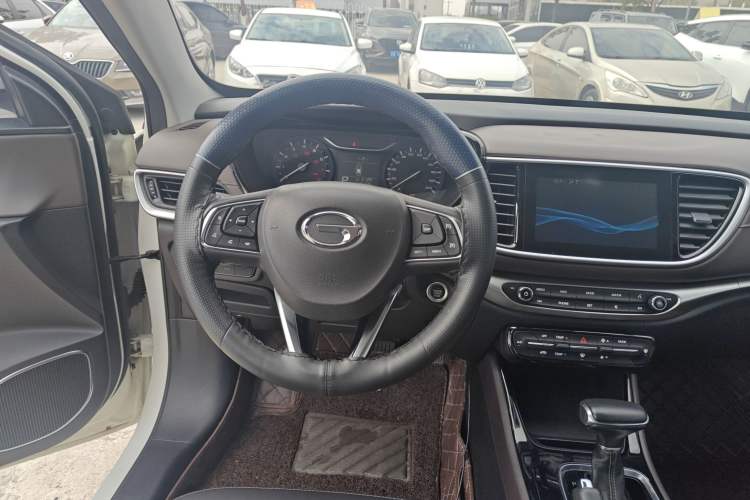 Used GAC Trumpchi GA4 2018 150N Automatic Luxury Edition Steering Wheel