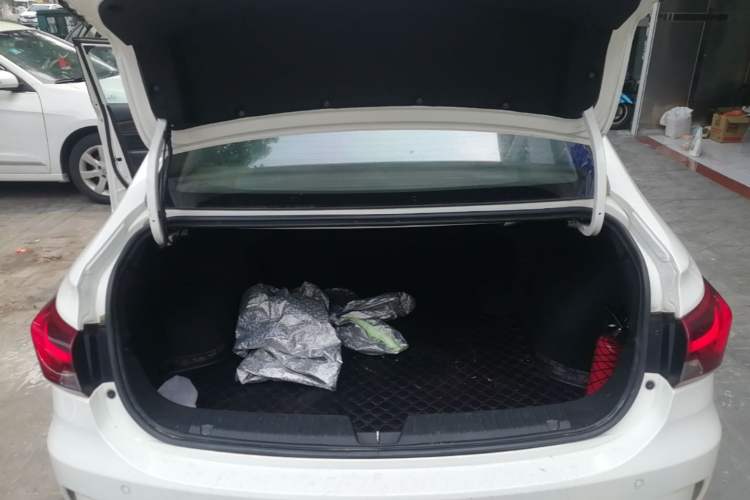 Used GAC Trumpchi GA4 2018 200T Automatic Luxury Edition Trunk
