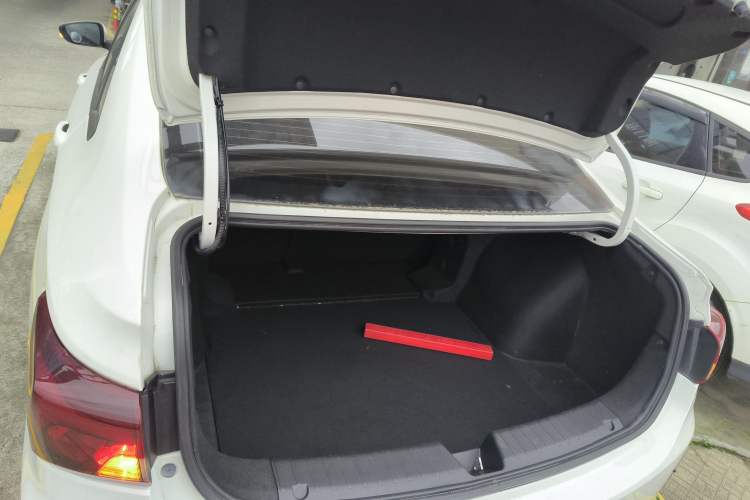 Used GAC Trumpchi GA4 2018 150N Manual Elite Edition Trunk