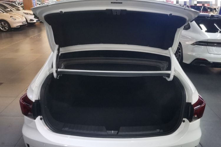 Used GAC Trumpchi GA4 2018 200T Automatic Luxury Edition Trunk