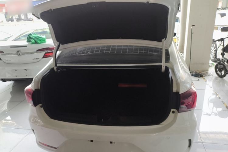 Used GAC Trumpchi GA4 2018 200T Automatic Luxury Edition Trunk