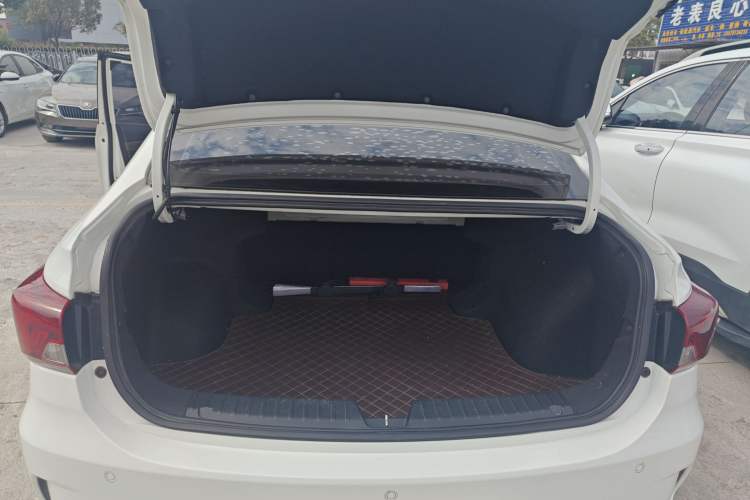 Used GAC Trumpchi GA4 2018 150N Automatic Luxury Edition Trunk