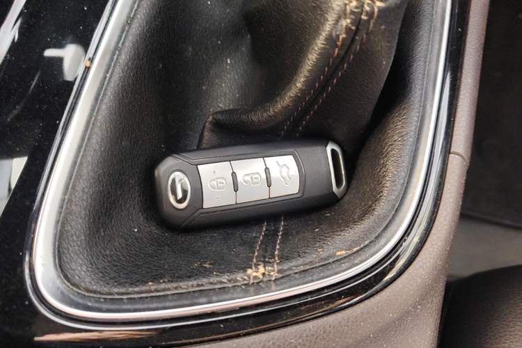 Used GAC Trumpchi GA4 2018 150N Manual Luxury Edition Vehicle Key