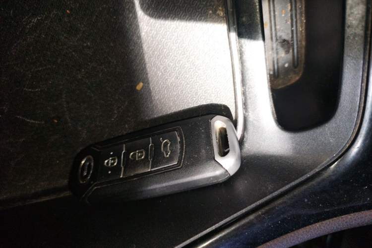 Used GAC Trumpchi GA4 2018 150N Manual Luxury Edition Vehicle Key