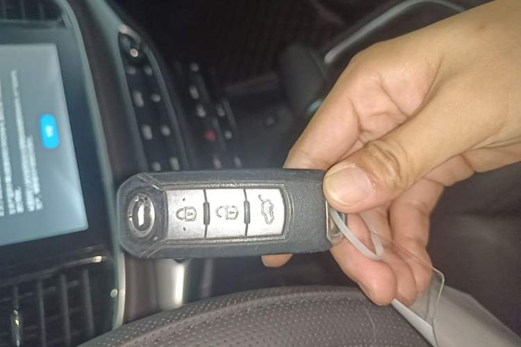 Used GAC Trumpchi GA4 2018 150N Automatic Luxury Edition Vehicle Key