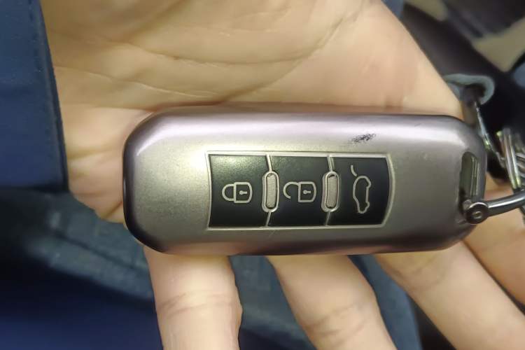 Used GAC Trumpchi GA4 2018 200T Automatic Luxury Edition Vehicle Key