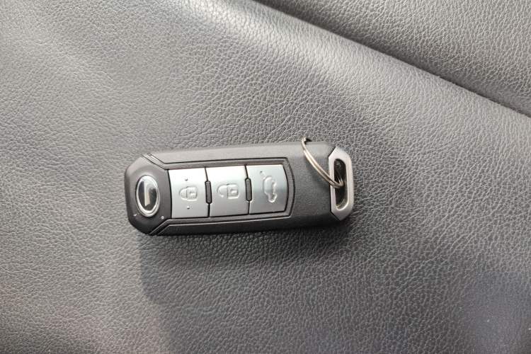 Used GAC Trumpchi GA4 2018 200T Automatic Luxury Edition Vehicle Key