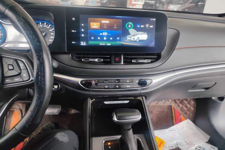 Used GAC Trumpchi GA4 2021 PLUS 235T Automatic Prestige Edition Audio And AC Panel