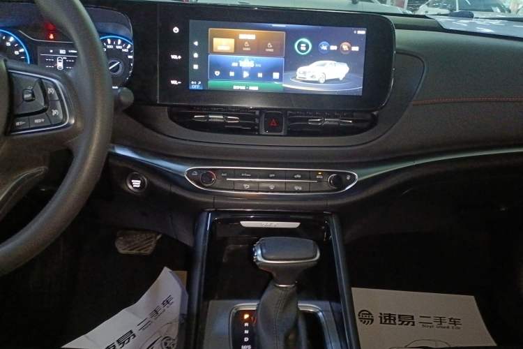 Used GAC Trumpchi GA4 2021 PLUS 235T Automatic Prestige Edition Audio And AC Panel