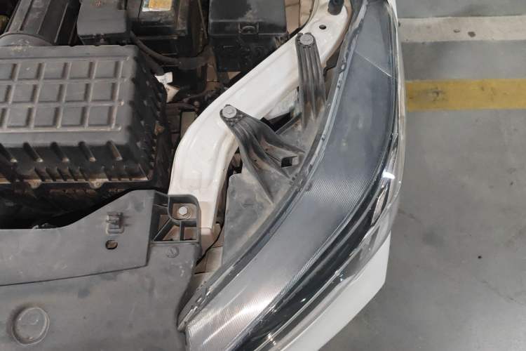 Used GAC Trumpchi GA4 2021 PLUS 235T Automatic Prestige Edition Engine Bay Left