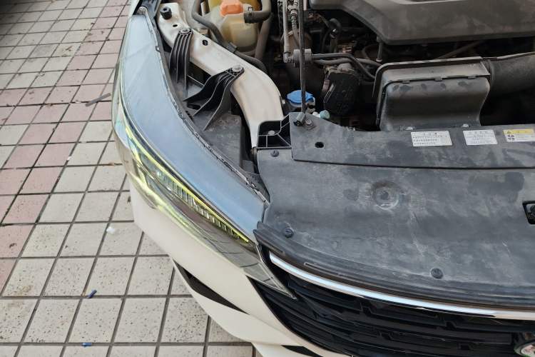Used GAC Trumpchi GA4 2021 PLUS 235T Automatic Prestige Edition Engine Bay Right