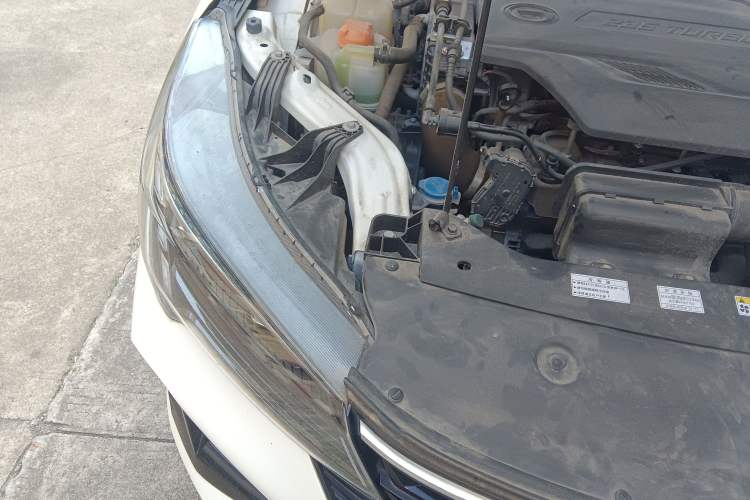 Used GAC Trumpchi GA4 2021 PLUS 235T Automatic Prestige Edition Engine Bay Right