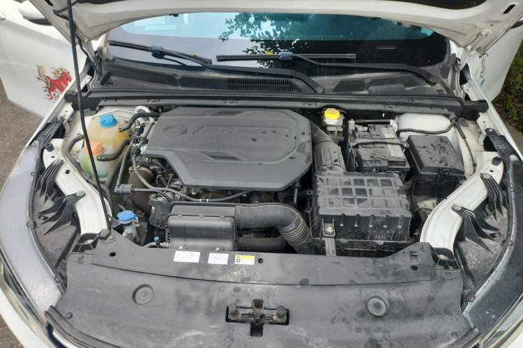Used GAC Trumpchi GA4 2021 PLUS 235T Automatic Prestige Edition Engine Bay
