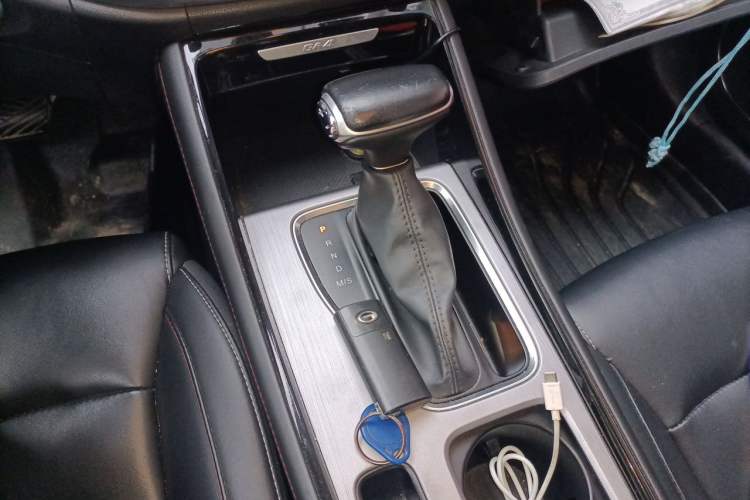 Used GAC Trumpchi GA4 2021 PLUS 235T Automatic Prestige Edition Gear Lever