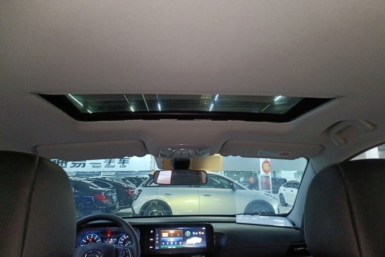 Used GAC Trumpchi GA4 2021 PLUS 235T Automatic Prestige Edition Headliner