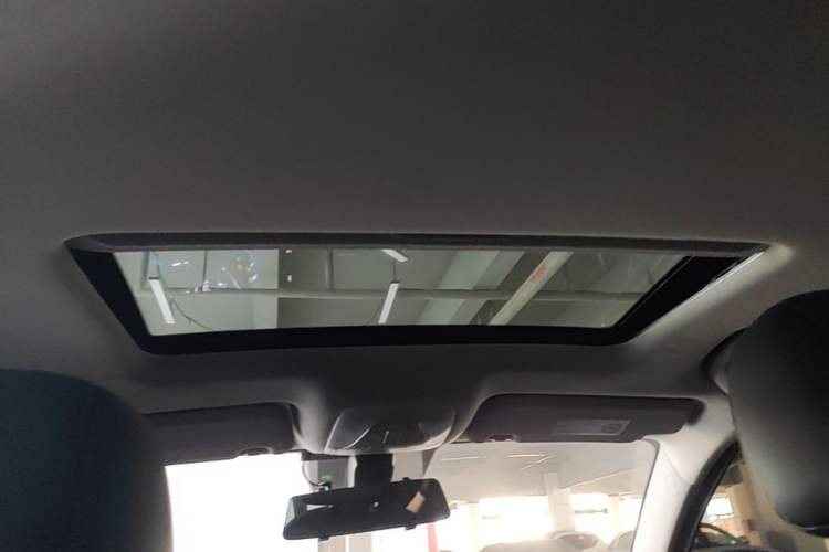 Used GAC Trumpchi GA4 2021 PLUS 235T Automatic Prestige Edition Headliner