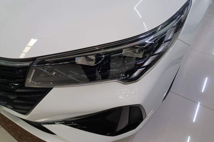 Used GAC Trumpchi GA4 2021 PLUS 235T Automatic Prestige Edition Left Front Headlight