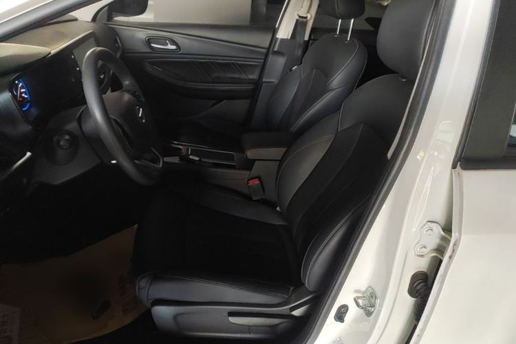 Used GAC Trumpchi GA4 2021 PLUS 235T Automatic Prestige Edition Left Front Seat