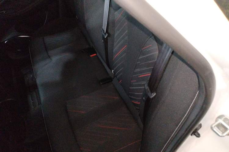 Used GAC Trumpchi GA4 2021 PLUS 235T Manual Elite Edition Left Rear Seat