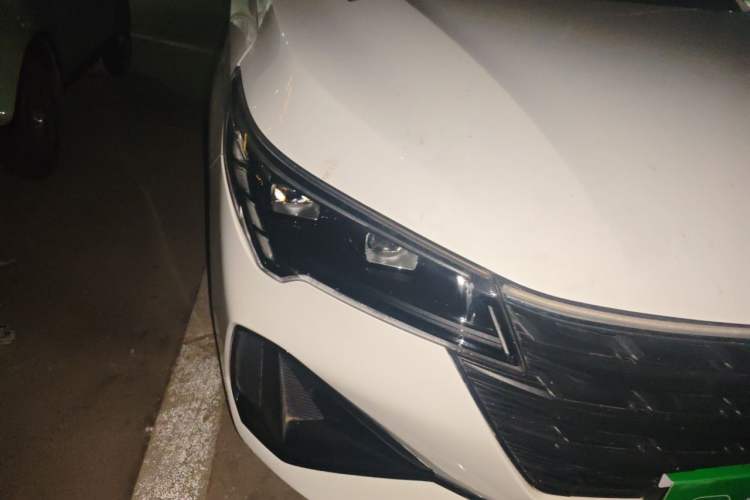 Used GAC Trumpchi GA4 2021 PLUS 235T Automatic Prestige Edition Right Front Headlight