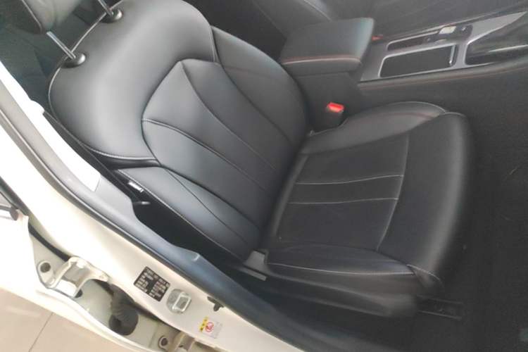 Used GAC Trumpchi GA4 2021 PLUS 235T Automatic Prestige Edition Right Front Seat