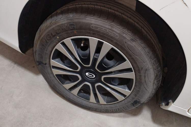 Used GAC Trumpchi GA4 2021 PLUS 235T Manual Elite Edition Right Rear Wheel Hub