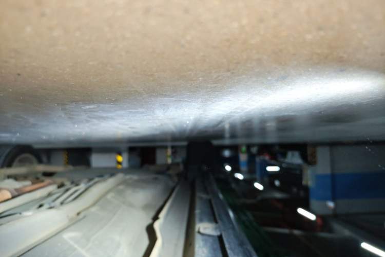 Used GAC Trumpchi GA5 2011 2.0L Manual Elite Edition Chassis Front Right