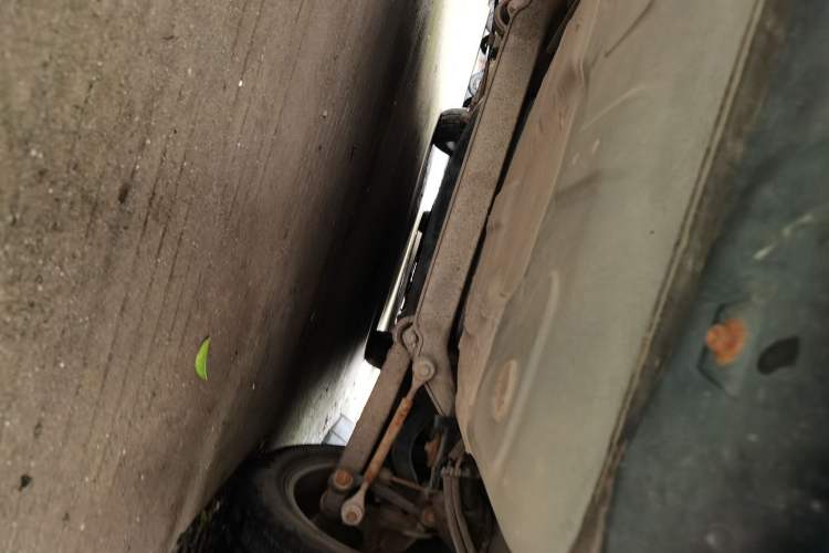 Used GAC Trumpchi GA5 2011 2.0L Manual Comfort Edition Chassis Rear