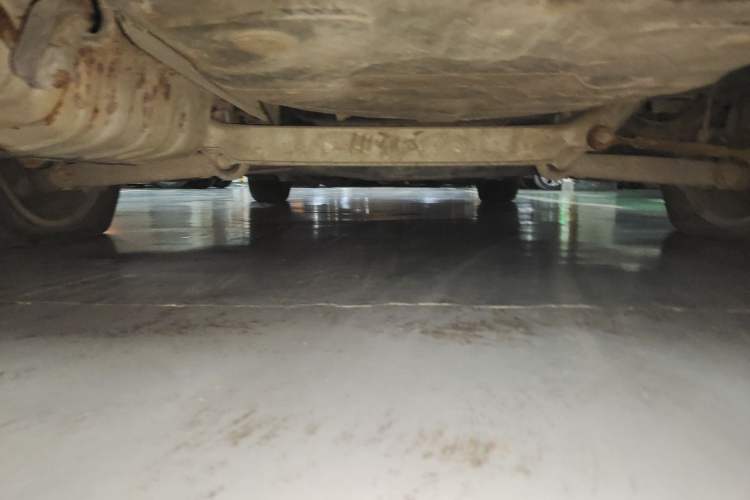 Used GAC Trumpchi GA5 2011 2.0L Manual Elite Edition Chassis Rear
