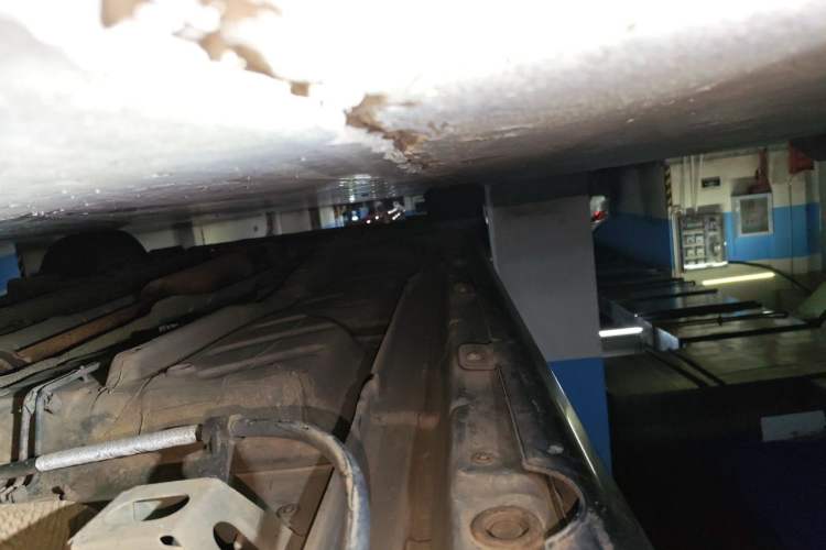 Used GAC Trumpchi GA5 2011 2.0L Manual Elite Edition Chassis Rear Left