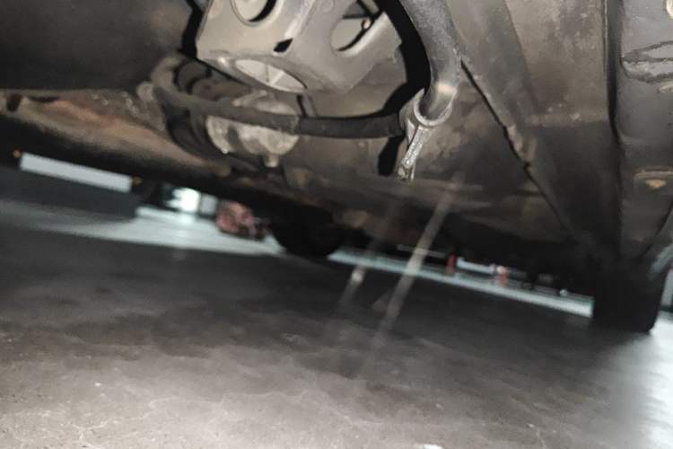 Used GAC Trumpchi GA5 2011 2.0L Automatic Elite Edition Chassis Rear Right