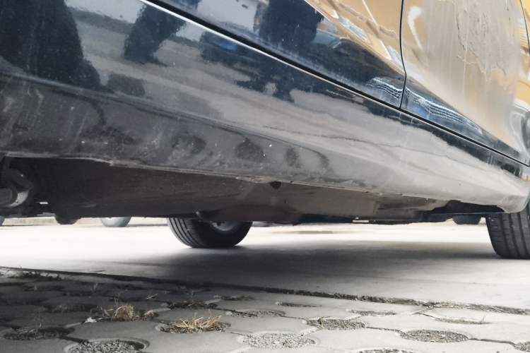 Used GAC Trumpchi GA5 2011 2.0L Automatic Elite Edition Chassis Rear Right