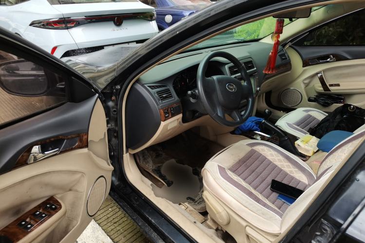 Used GAC Trumpchi GA5 2011 2.0L Manual Comfort Edition Driver Seat