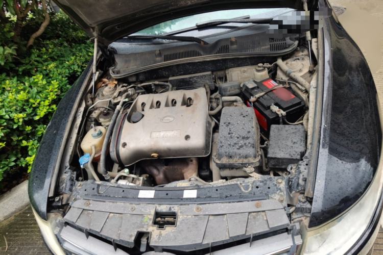 Used GAC Trumpchi GA5 2011 2.0L Manual Comfort Edition Engine Bay