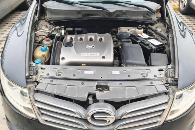 Used GAC Trumpchi GA5 2011 2.0L Automatic Elite Edition Engine Bay