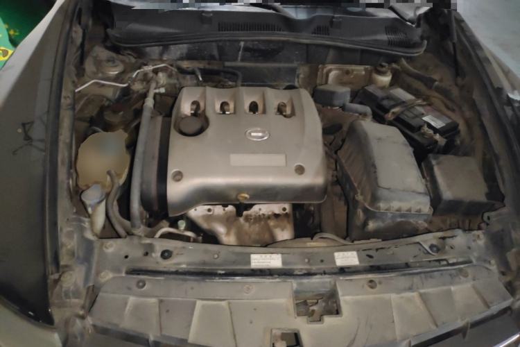 Used GAC Trumpchi GA5 2011 2.0L Manual Elite Edition Engine Bay