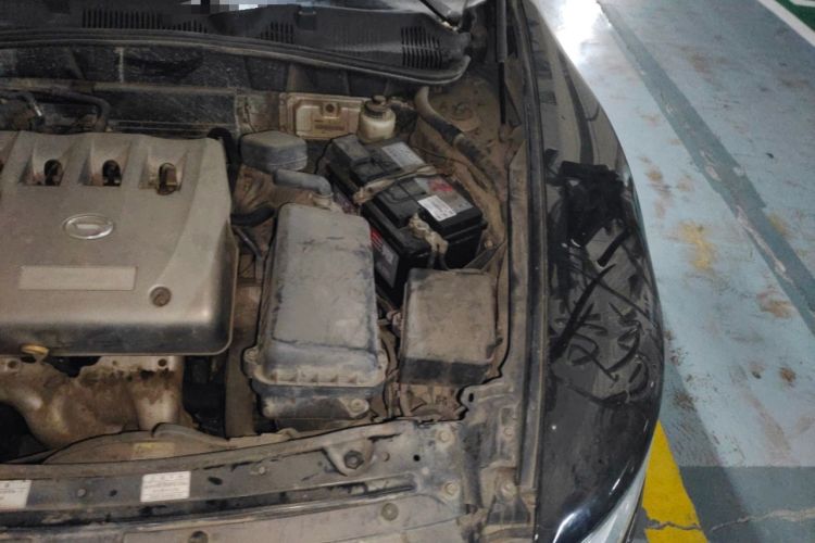 Used GAC Trumpchi GA5 2011 2.0L Manual Elite Edition Engine Bay Left