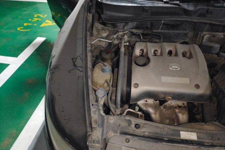 Used GAC Trumpchi GA5 2011 2.0L Manual Elite Edition Engine Bay Right
