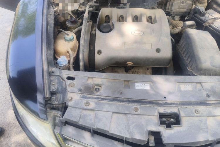 Used GAC Trumpchi GA5 2011 2.0L Manual Elite Edition Engine Bay Right