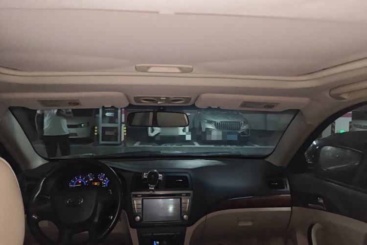 Used GAC Trumpchi GA5 2011 2.0L Automatic Elite Edition Headliner