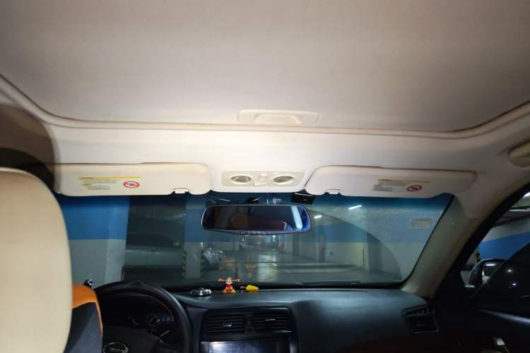Used GAC Trumpchi GA5 2011 2.0L Manual Elite Edition Headliner